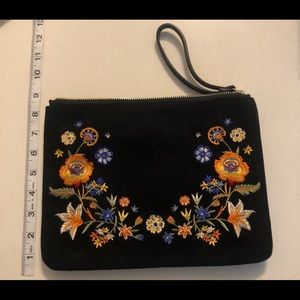 Floral clutch